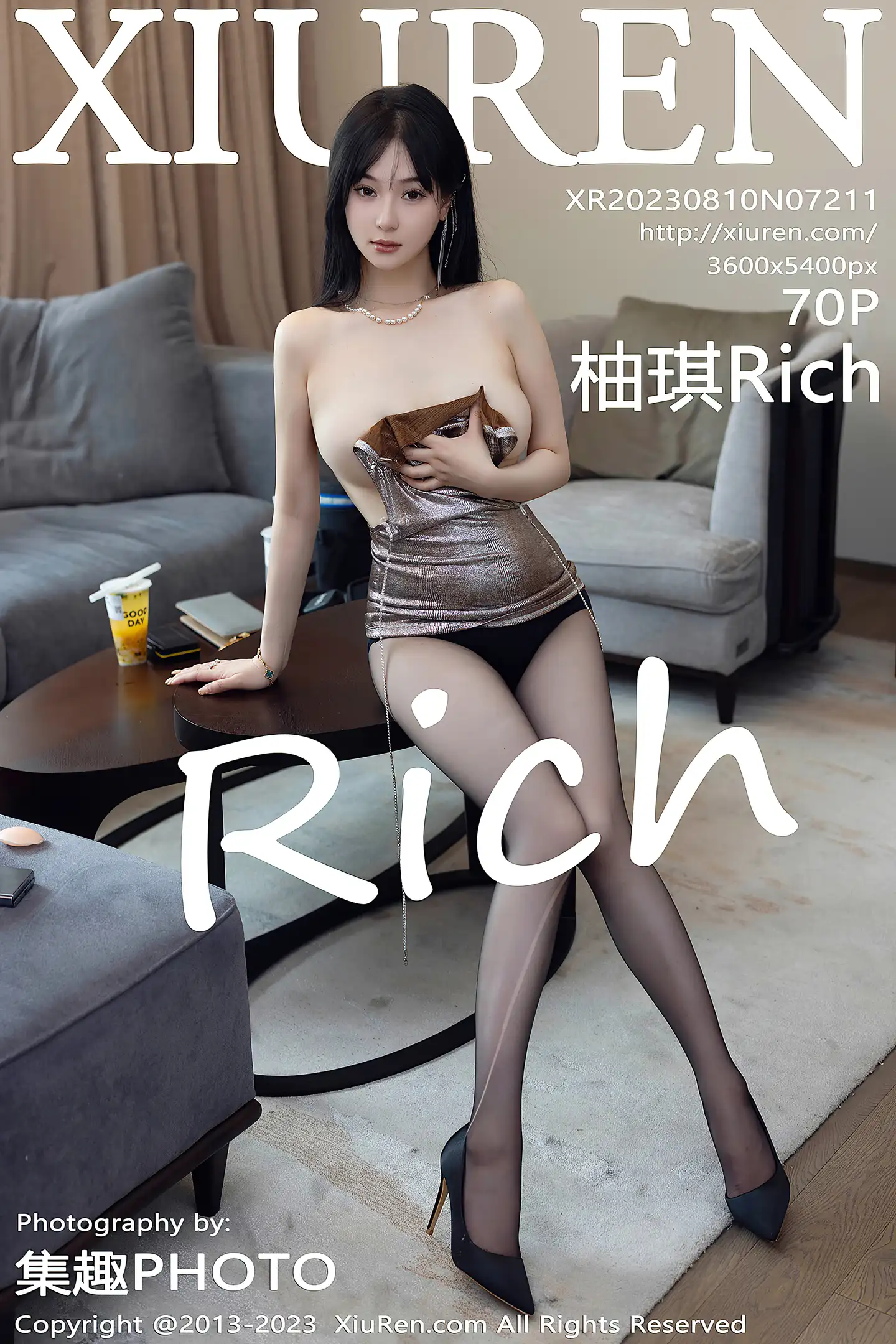 [XiuRen秀人网]No.7211_模特柚琪Rich闪亮褐色吊带短裙配超薄黑丝秀曼妙身姿诱惑写真70P-秀人网 - XiuRen.Space